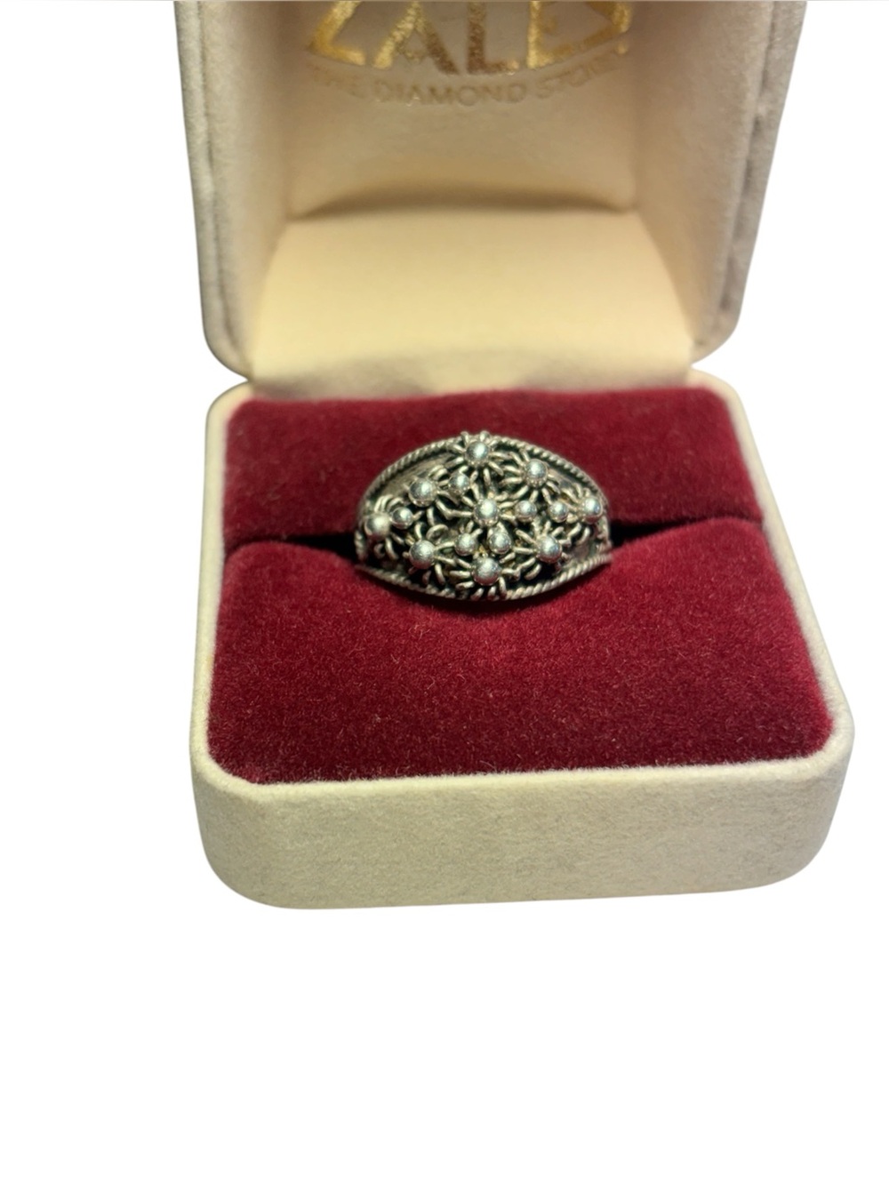 Vintage Unique Silver Ring with Silver Beads on Filagree Band size 7